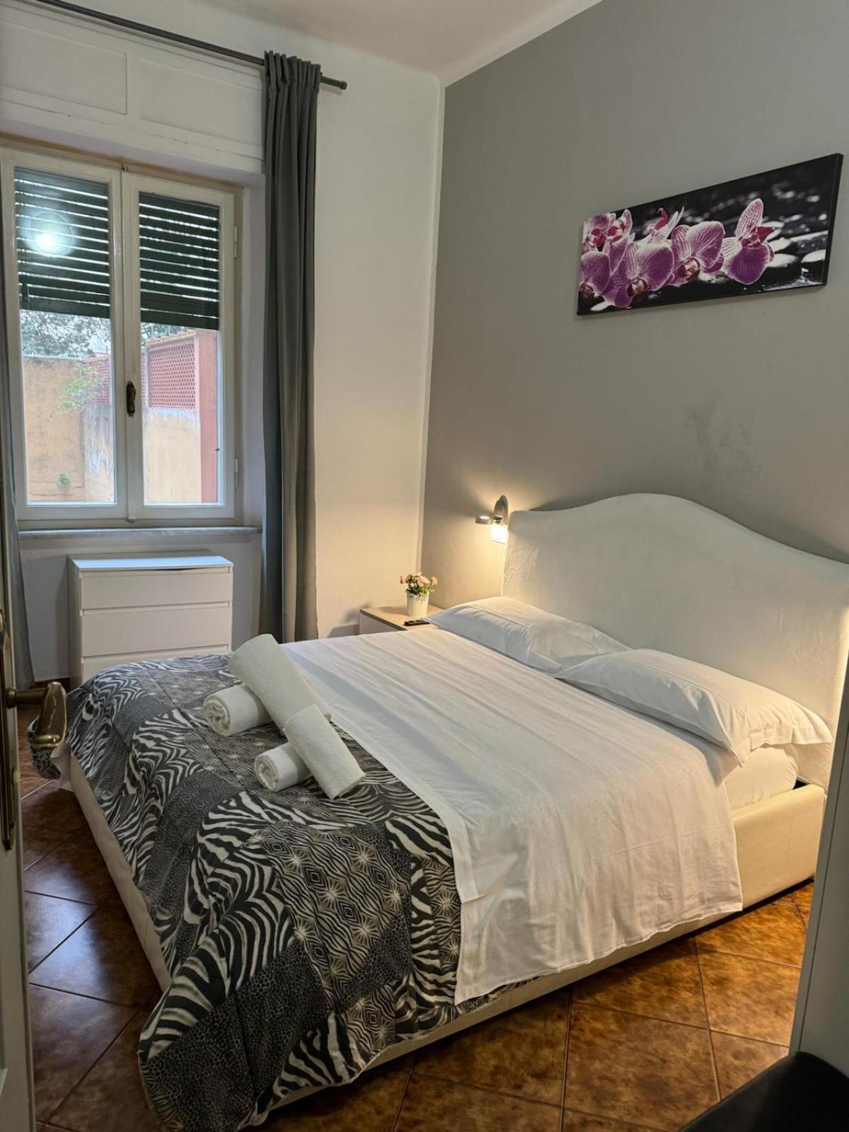 Crown Guest House Pise Extérieur photo