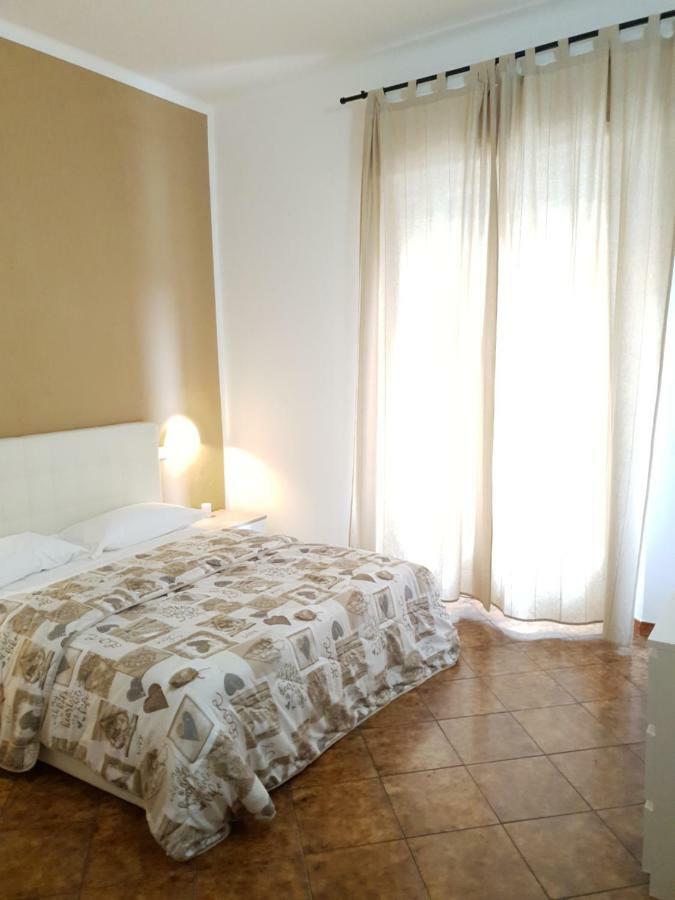 Crown Guest House Pise Extérieur photo